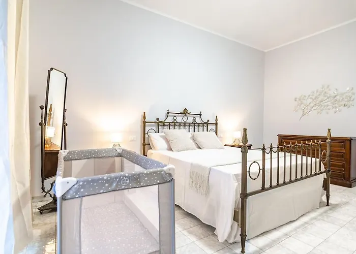 Elegant Retreat In Rome, Comfort & Style - Metro A