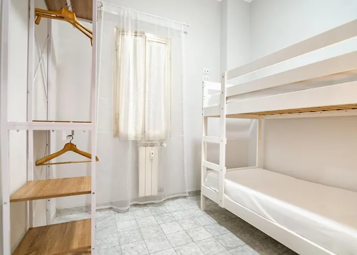 Elegant Retreat In Rome, Comfort & Style - Metro A Apartment Rom