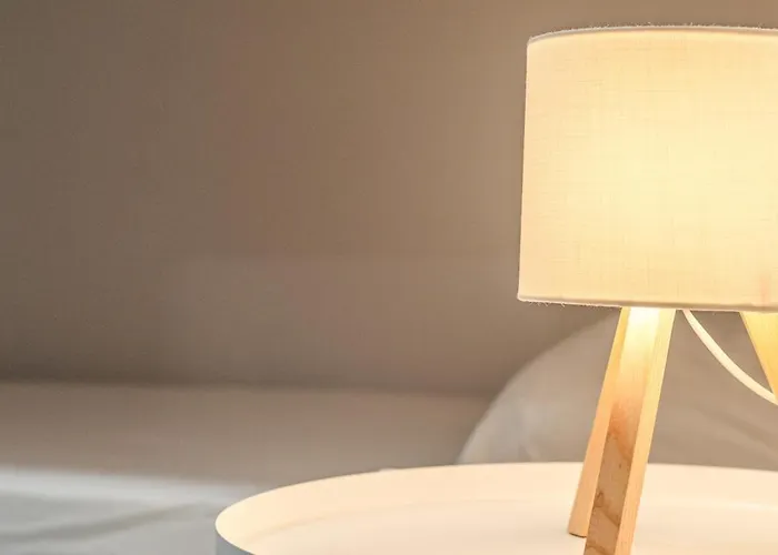 Elegant Retreat In Rome, Comfort & Style - Metro A Rom